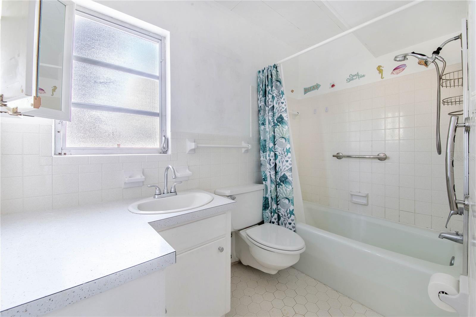 Image 12 of 30 For 1010 Norma Avenue