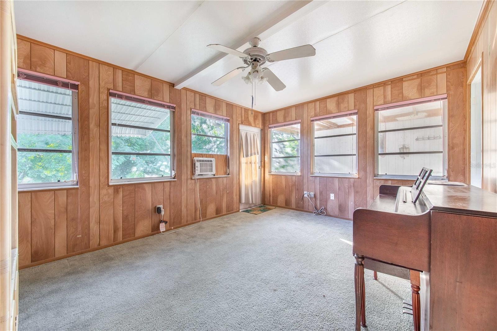 Image 13 of 30 For 1010 Norma Avenue