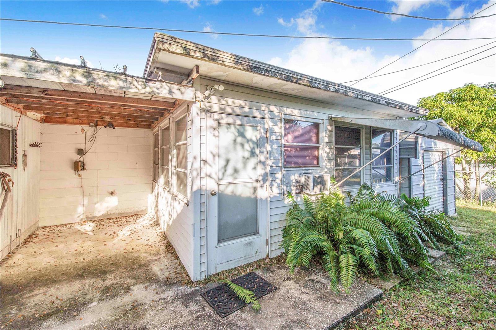 Image 21 of 30 For 1010 Norma Avenue