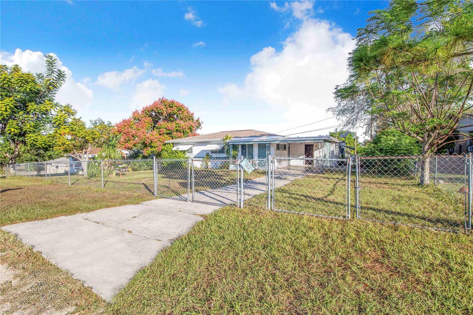 Image 22 of 30 For 1010 Norma Avenue