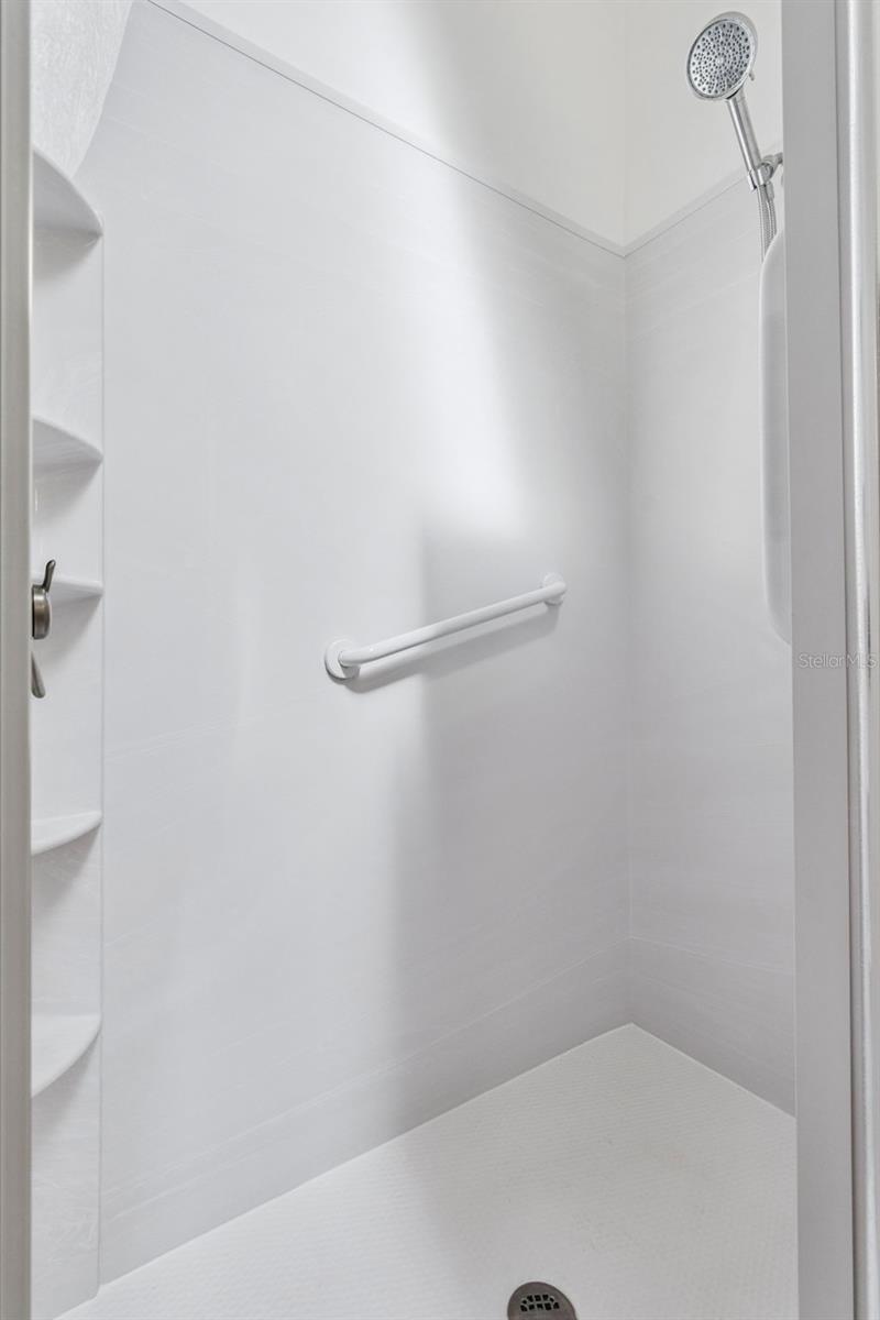 Image 27 of 46 For 2697 Clubhouse Drive