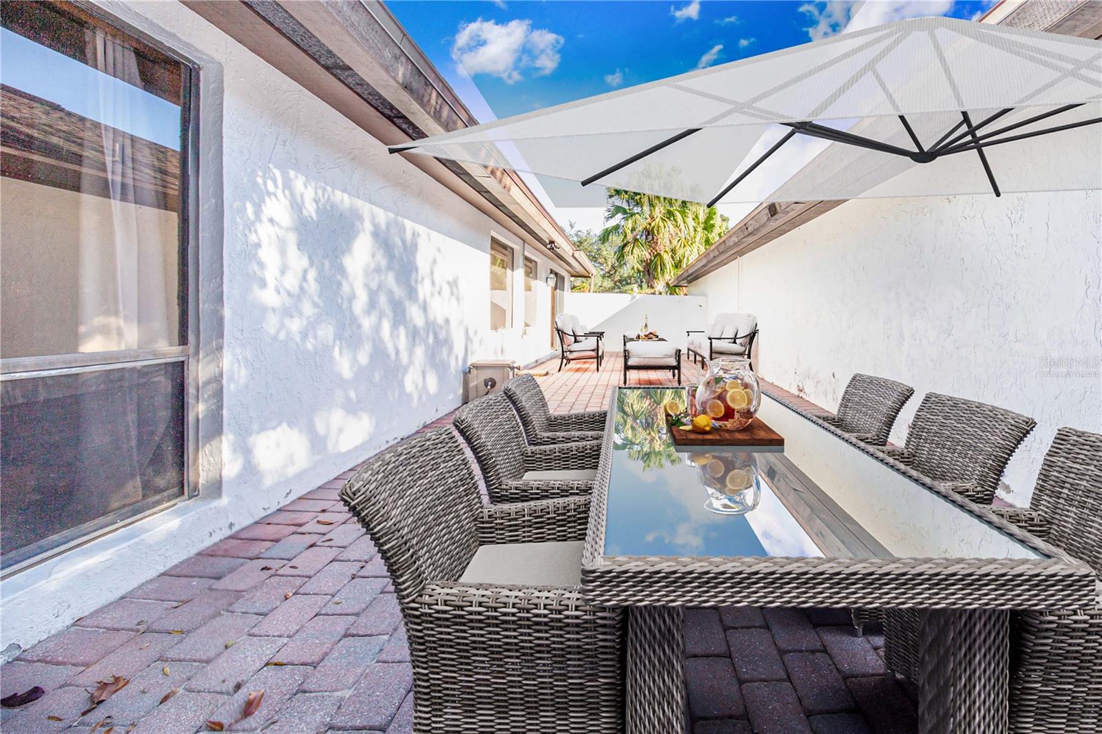 Image 19 of 39 For 20 Coventry Drive