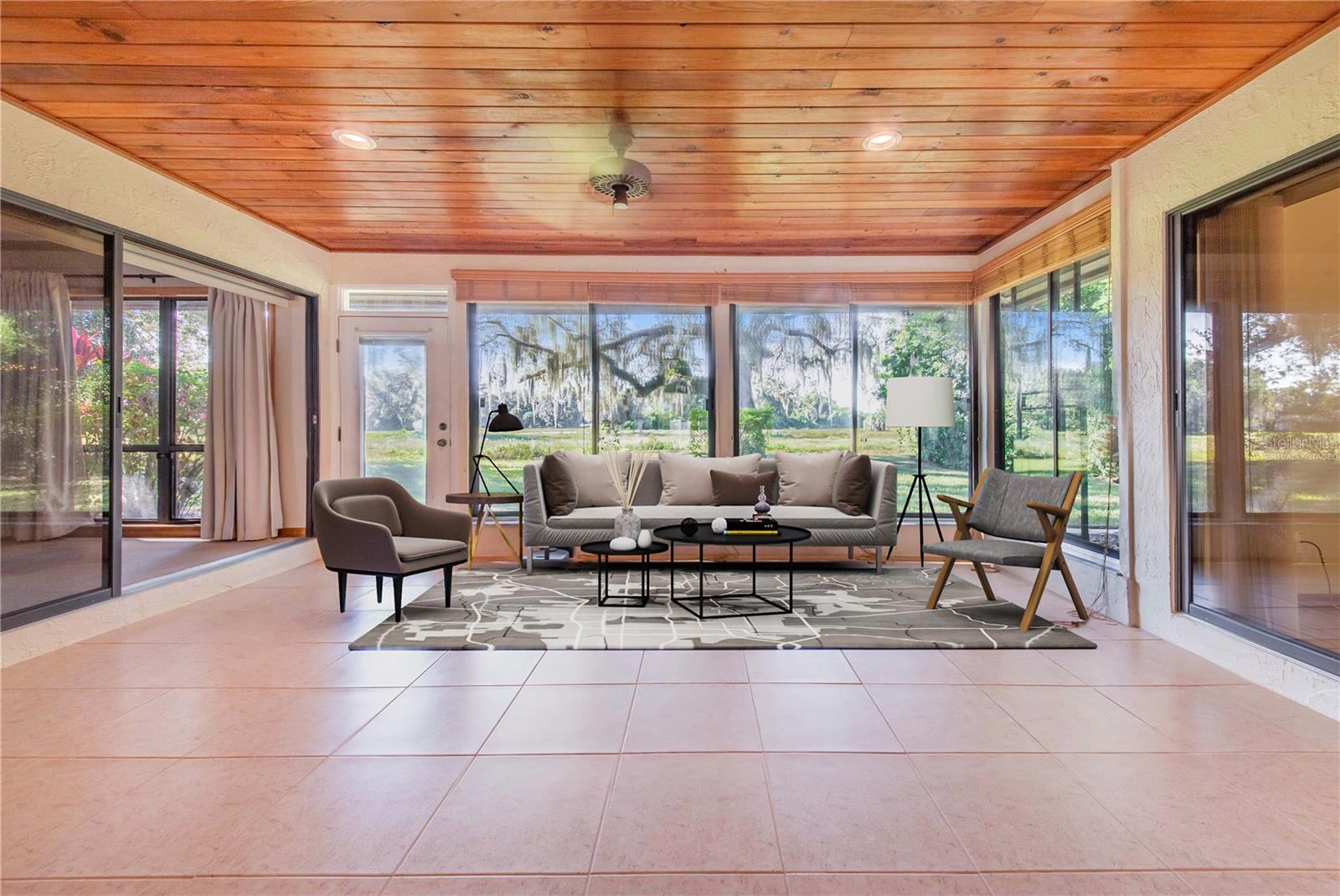 Image 9 of 39 For 20 Coventry Drive