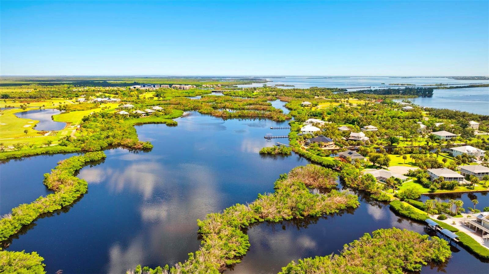 Image 49 of 67 For 13065 Via Aurelia