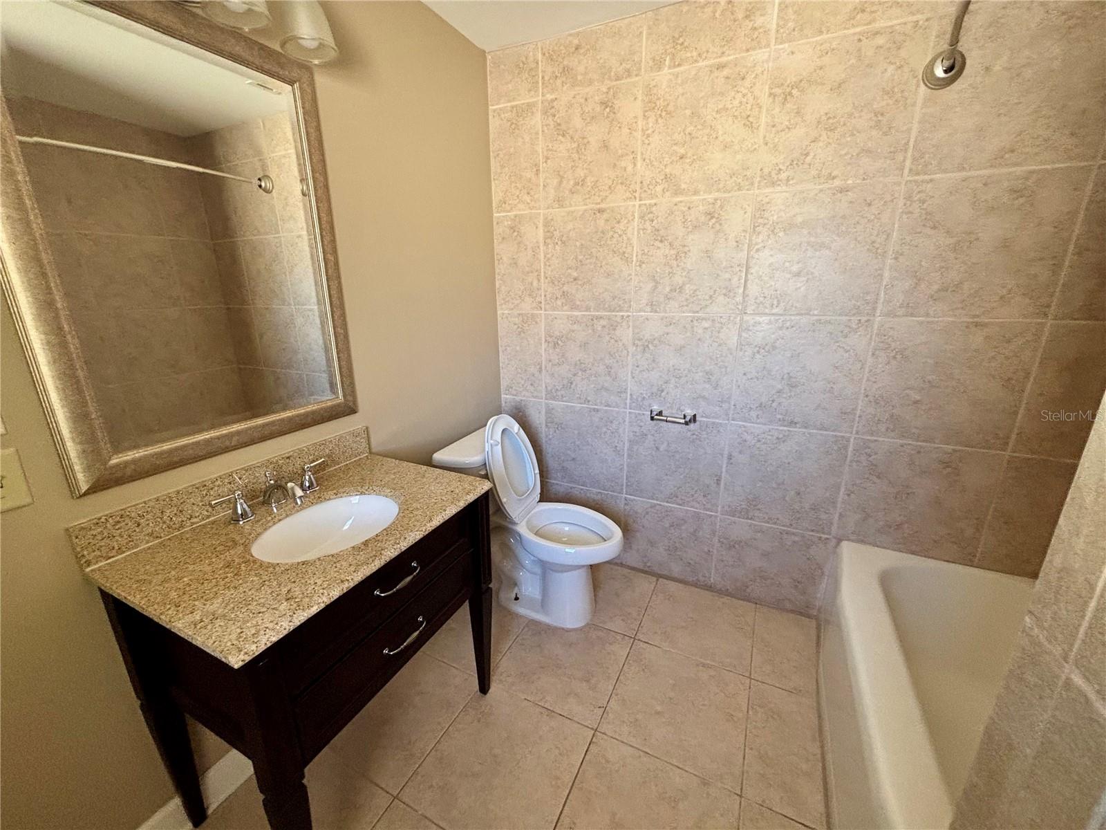 Image 21 of 37 For 3430 Lakeview Drive