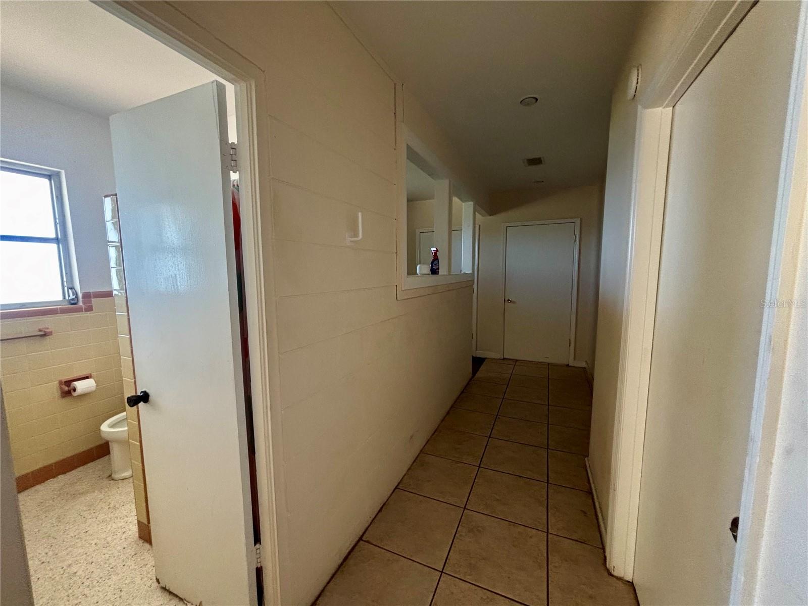 Image 25 of 37 For 3430 Lakeview Drive