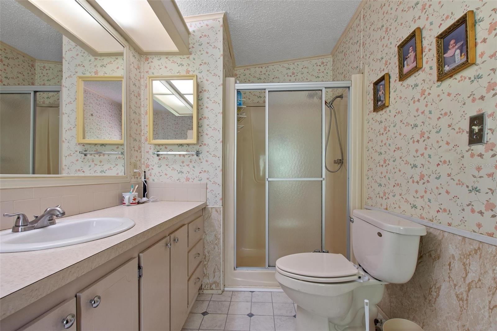 Image 17 of 48 For 4998 Fairmont Road