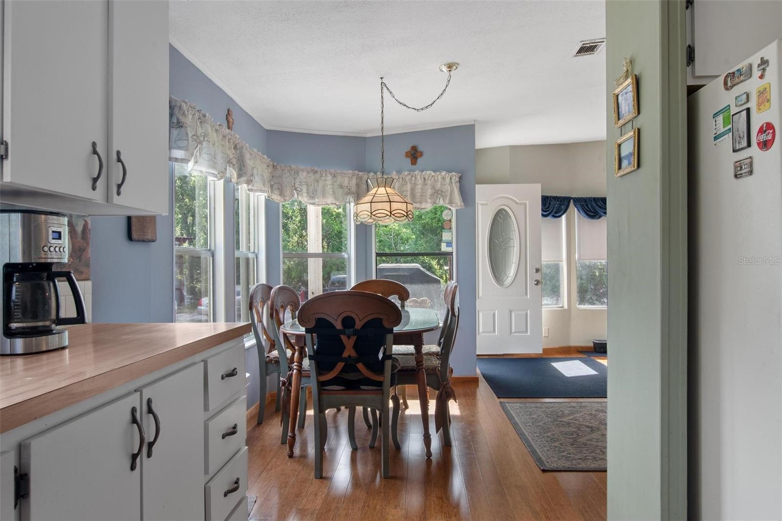 Image 6 of 48 For 4998 Fairmont Road