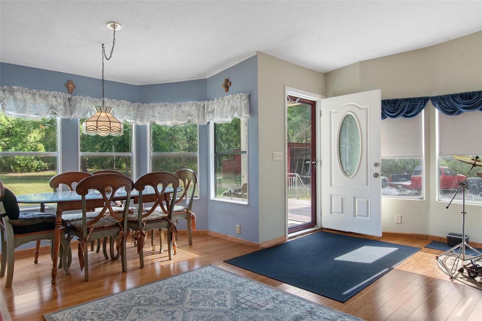 Image 9 of 48 For 4998 Fairmont Road