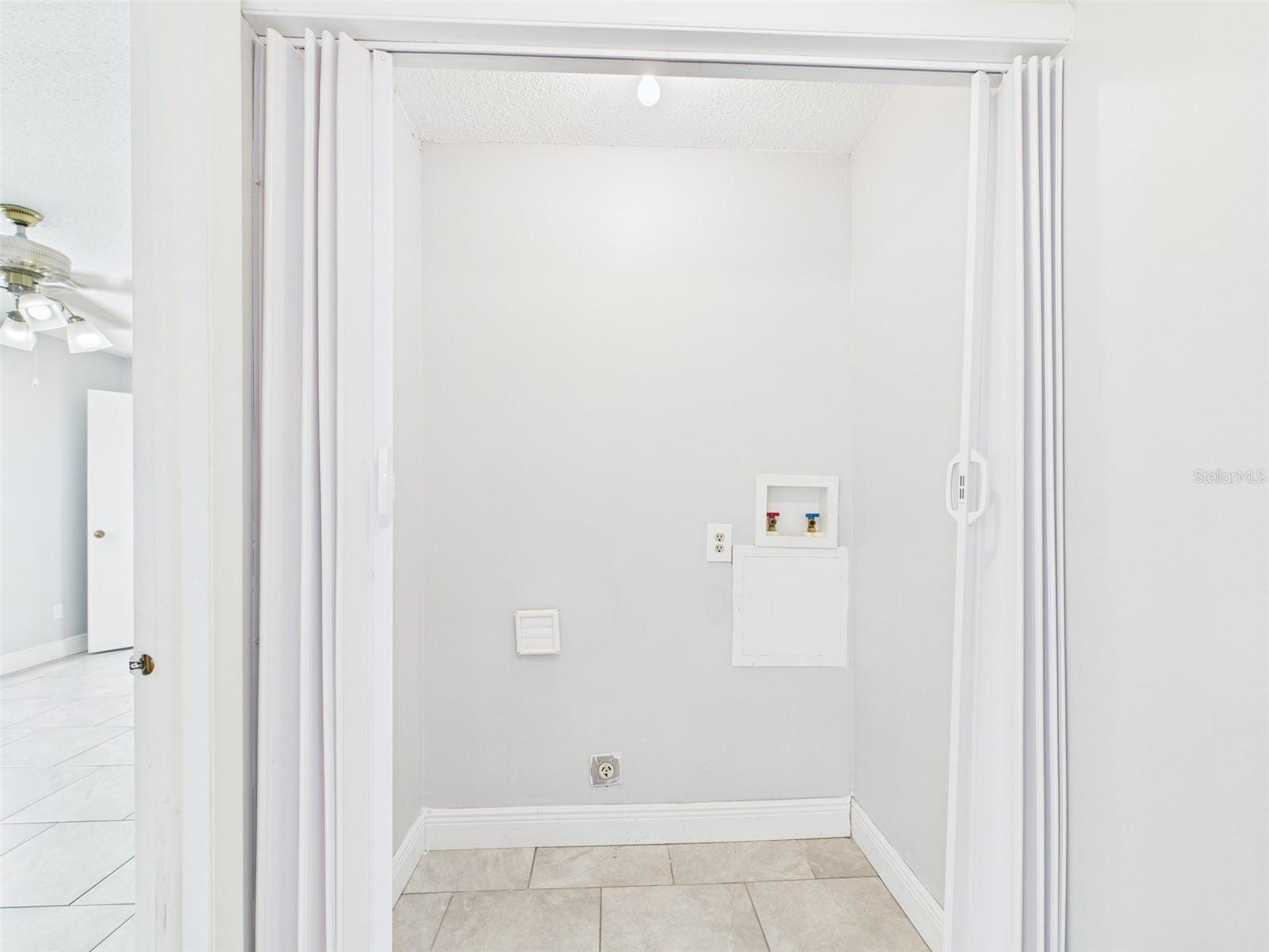 Image 23 of 28 For 7502 Bolanos Court