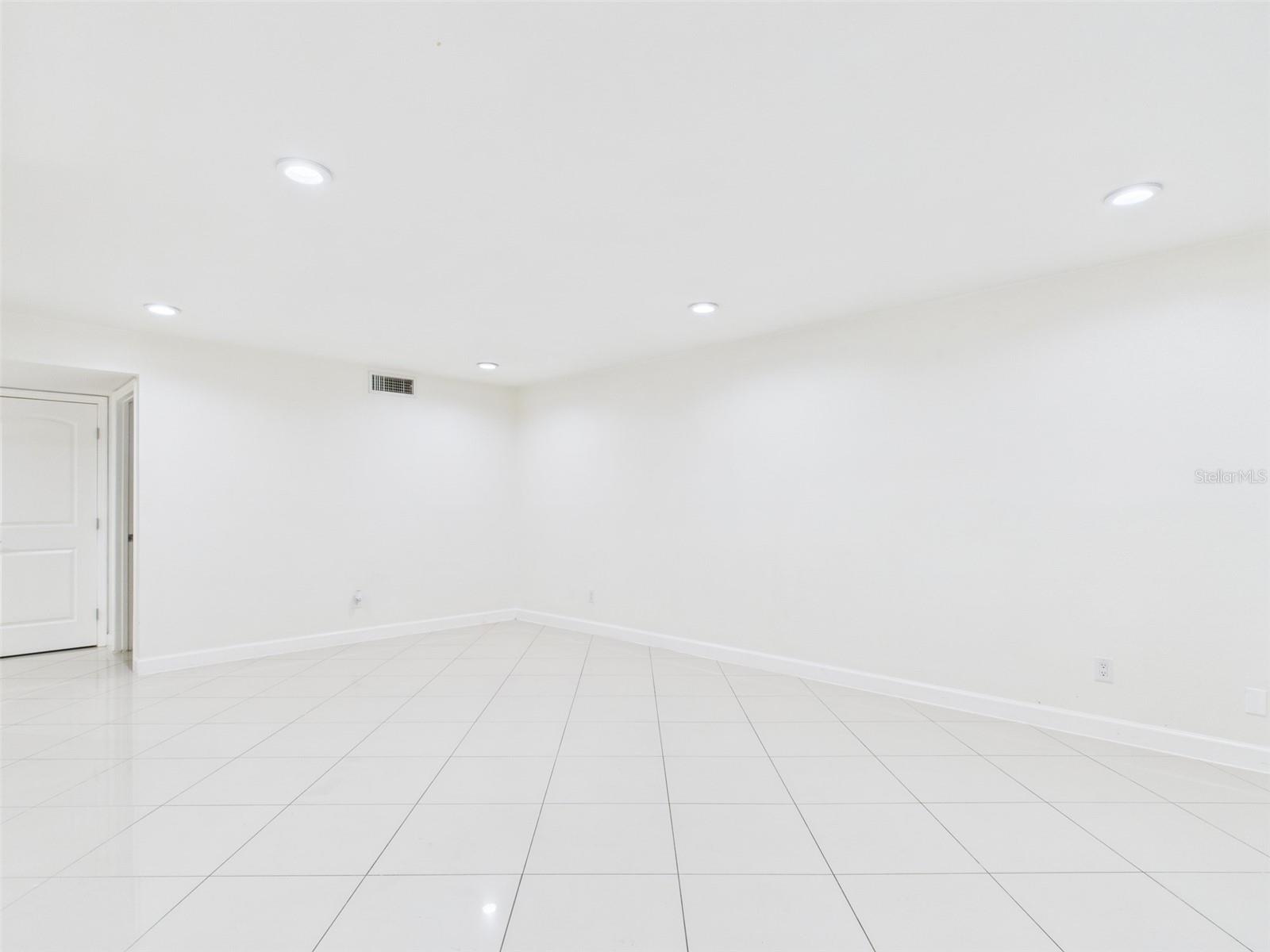 Image 9 of 29 For 7512 Dolonita Drive