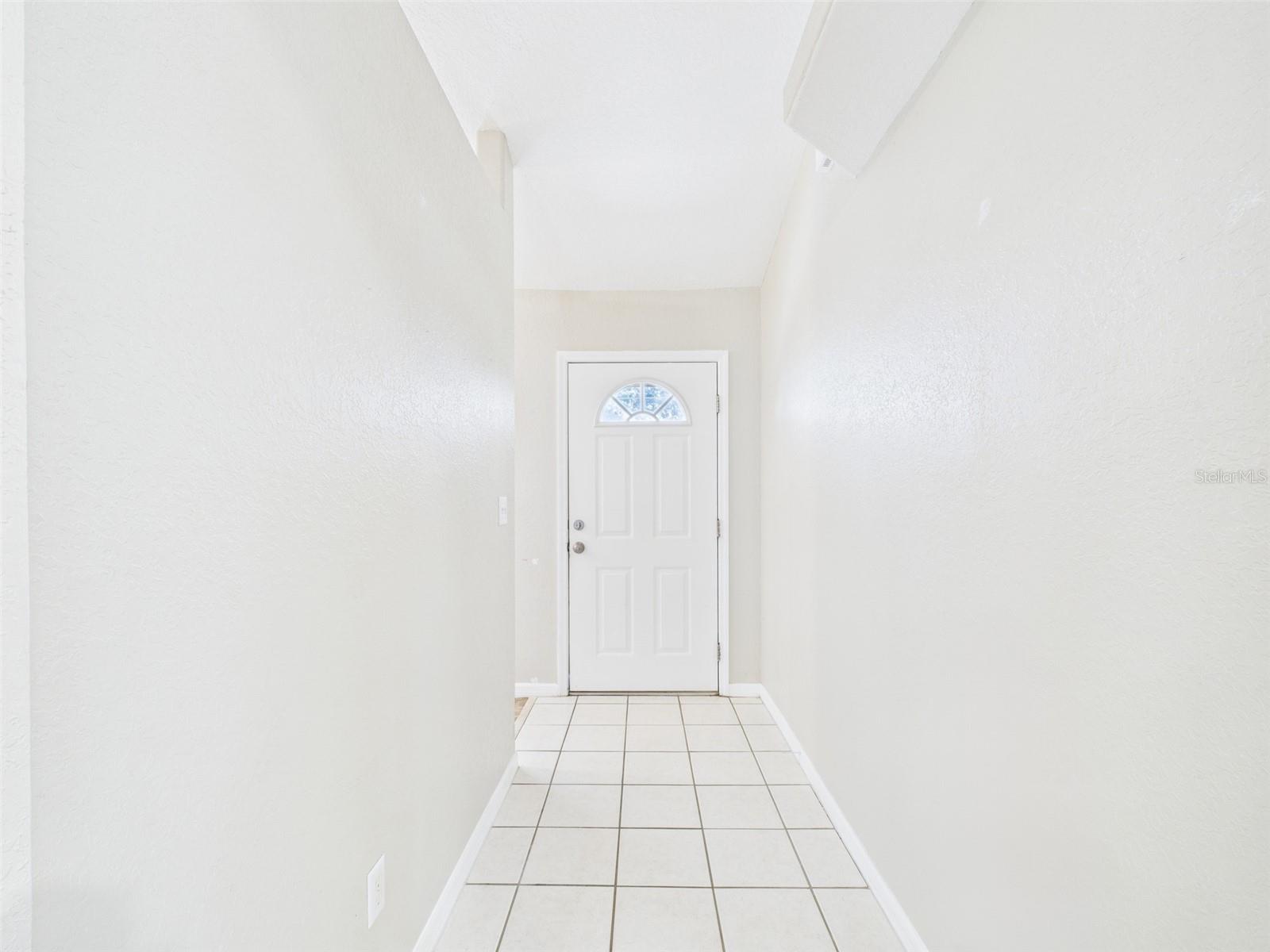 Image 4 of 35 For 322 Bloxam Avenue