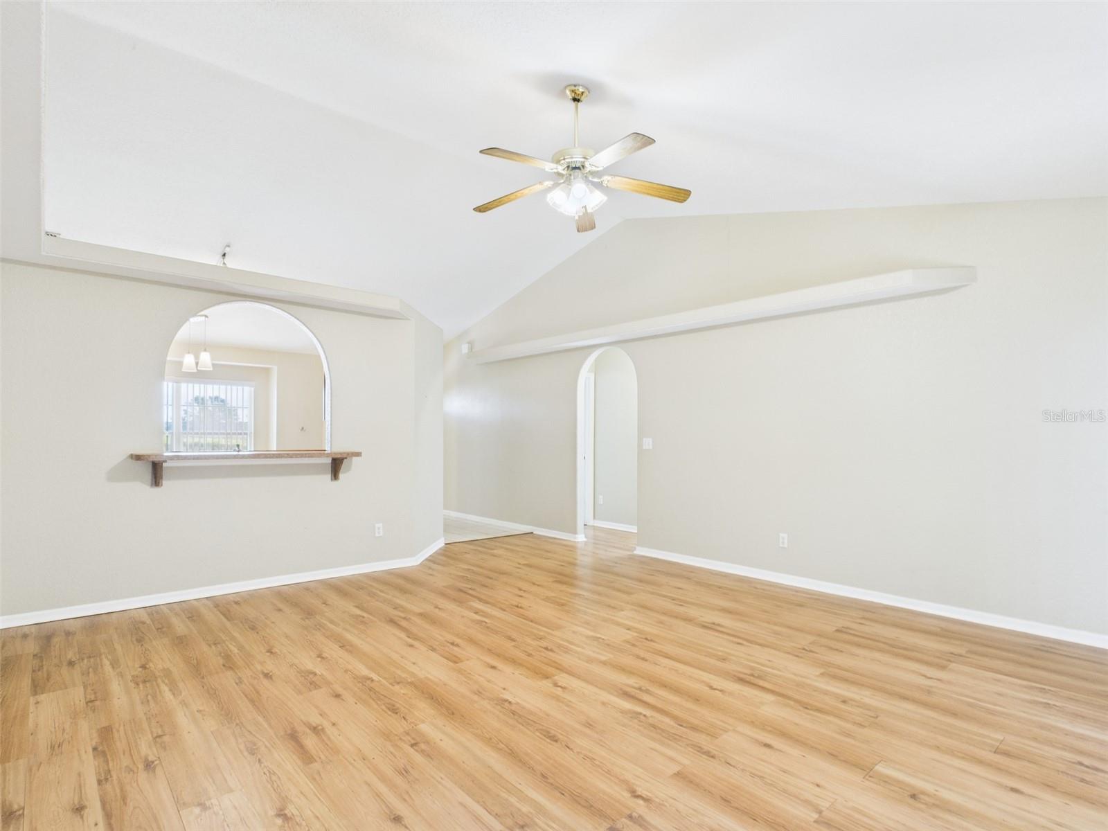 Image 8 of 35 For 322 Bloxam Avenue