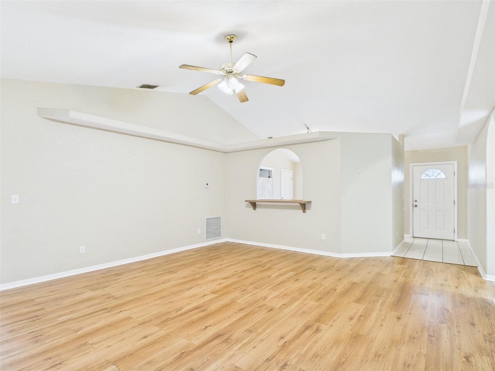 Image 9 of 35 For 322 Bloxam Avenue