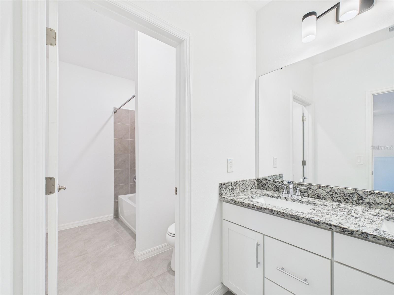 Image 31 of 45 For 2033 Emerald Springs Drive