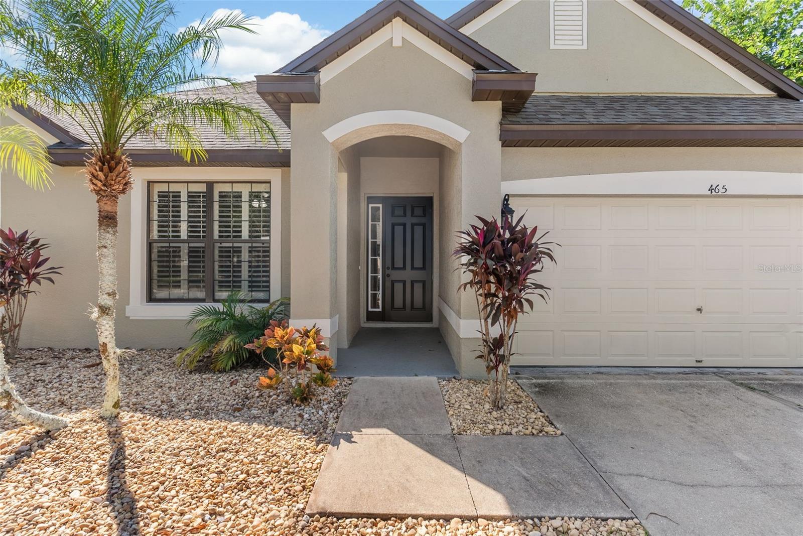 Image 4 of 41 For 465 Oak Landing Boulevard