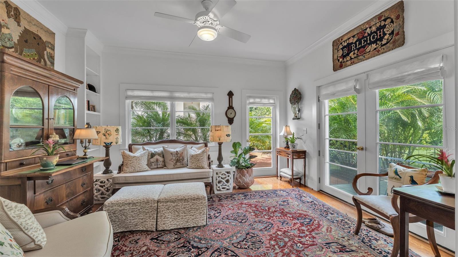 Listing photo id 10 for 2300 Scenic Highway 61