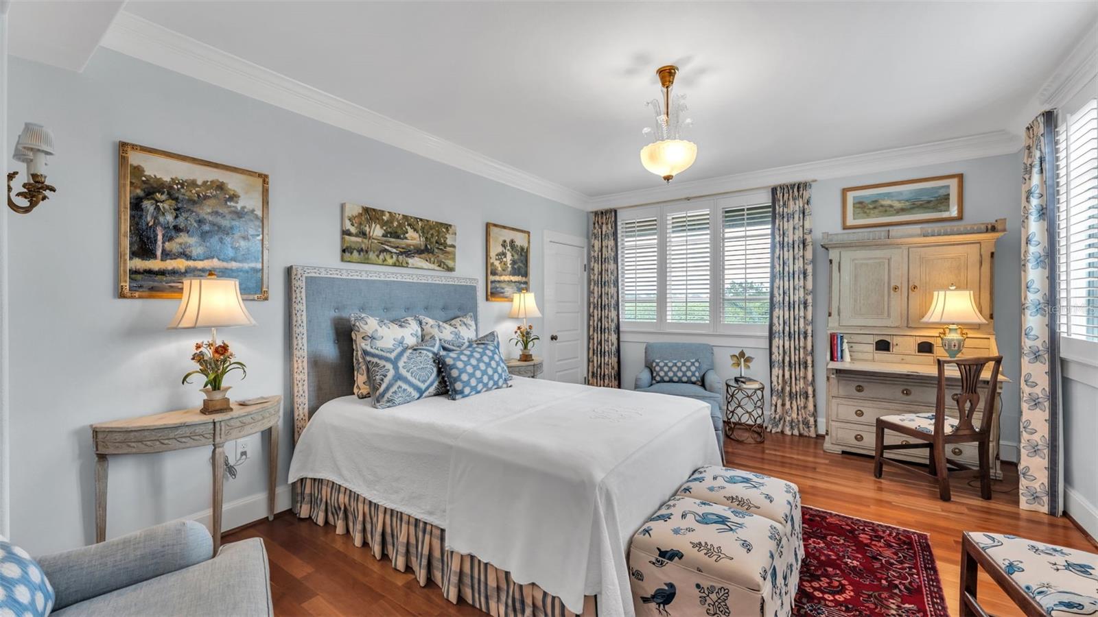 Listing photo id 11 for 2300 Scenic Highway 61