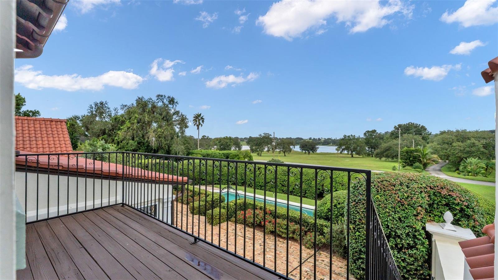 Listing photo id 16 for 2300 Scenic Highway 61