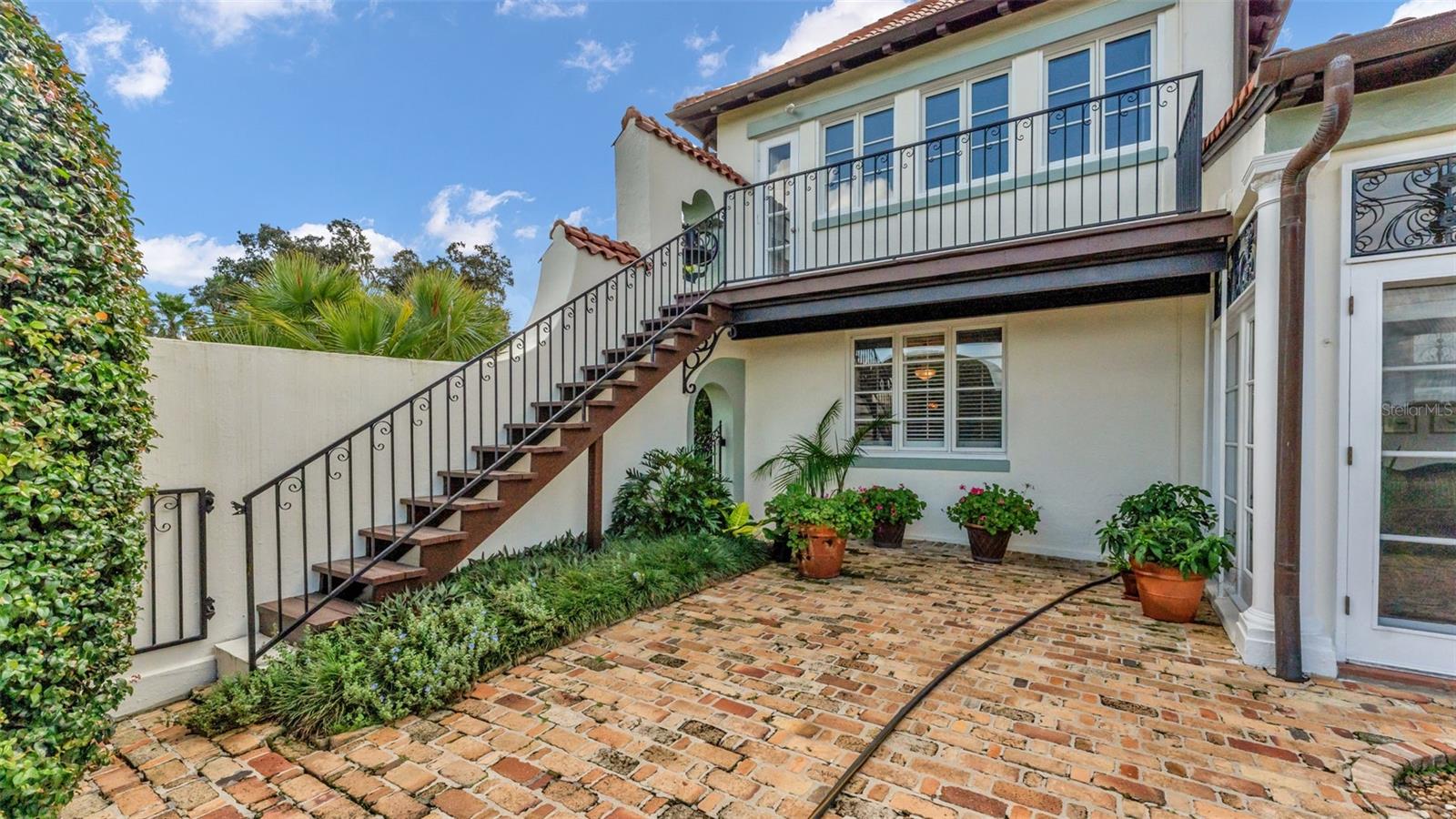 Listing photo id 23 for 2300 Scenic Highway 61