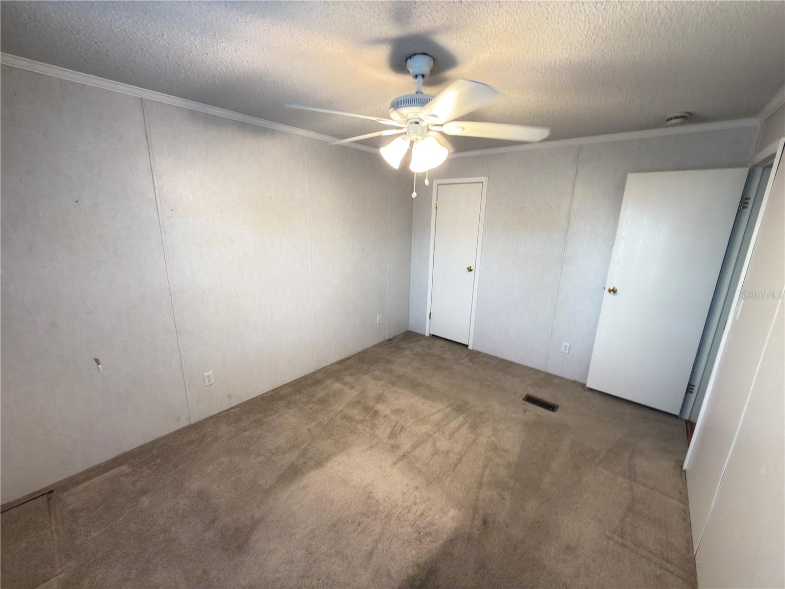 Image 23 of 51 For 5207 Island View Circle S