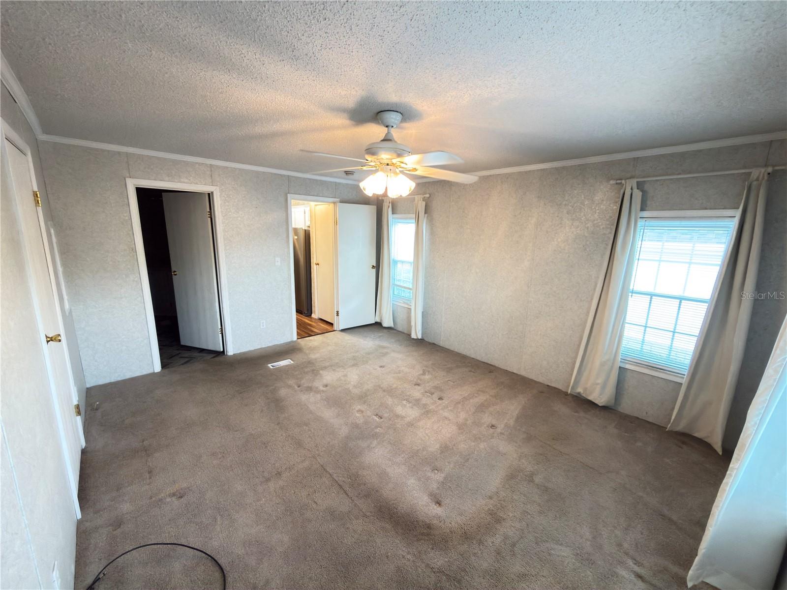 Image 27 of 51 For 5207 Island View Circle S