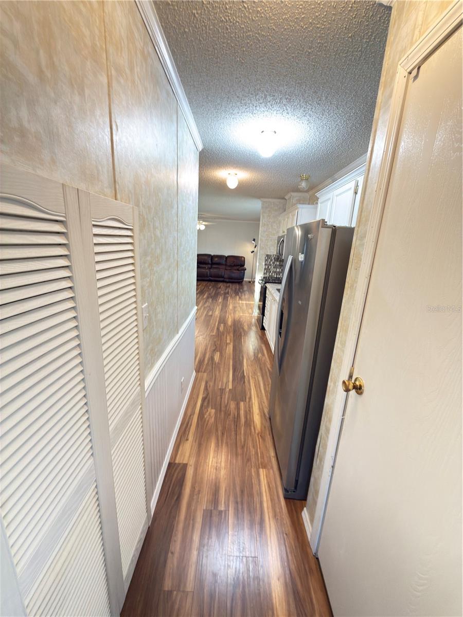 Image 31 of 51 For 5207 Island View Circle S