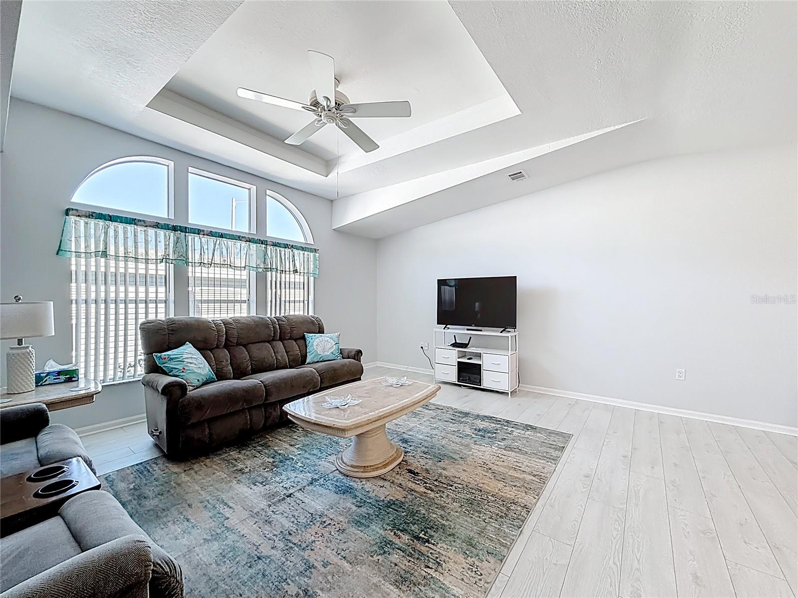 Image 11 of 54 For 6346 Bayberry Blvd Ne