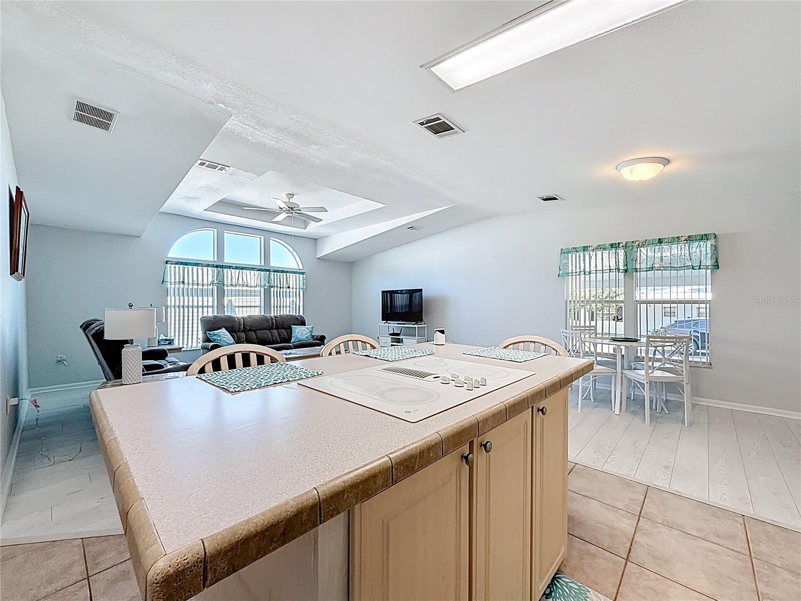 Image 16 of 54 For 6346 Bayberry Blvd Ne