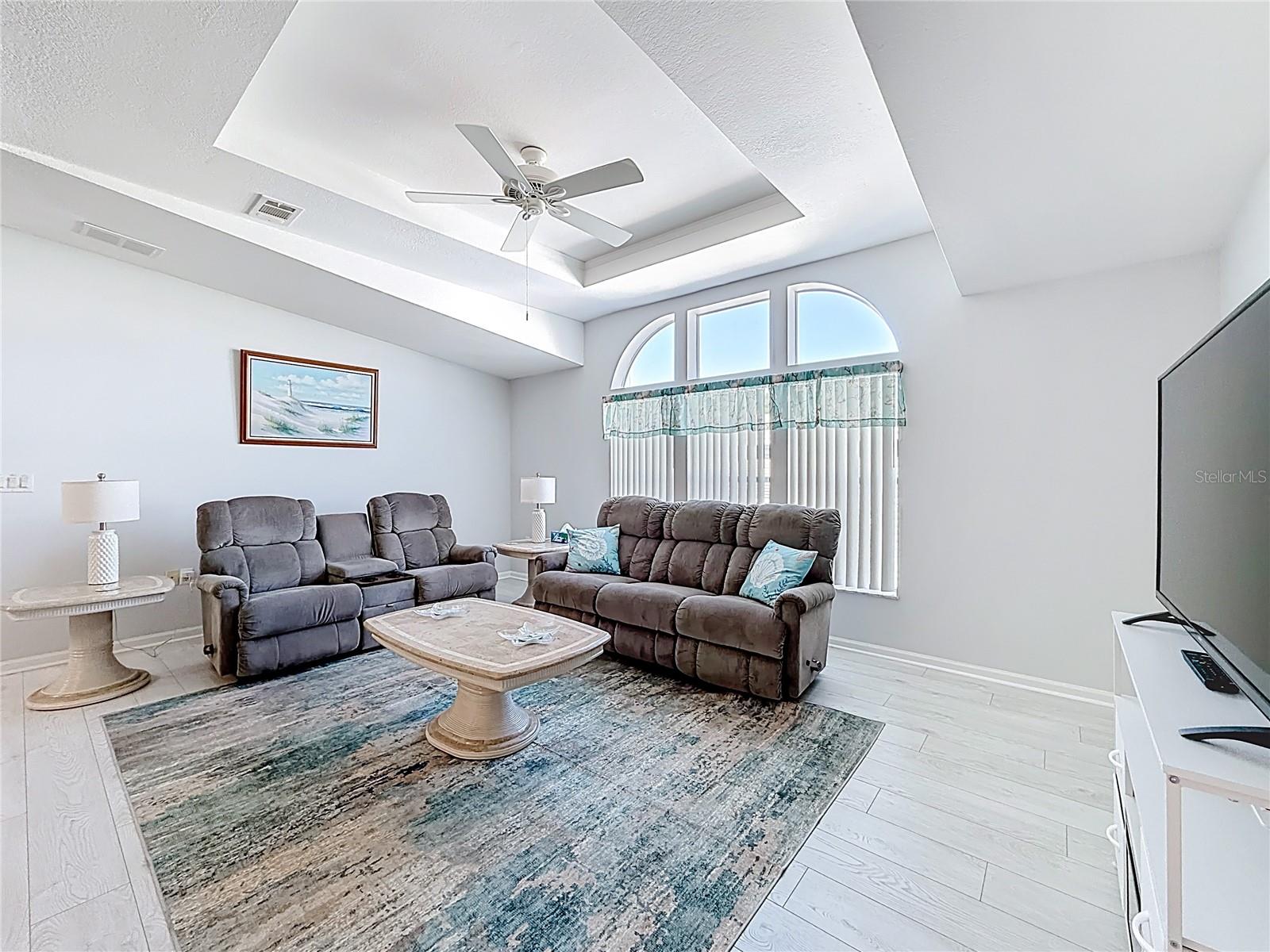 Image 8 of 54 For 6346 Bayberry Blvd Ne