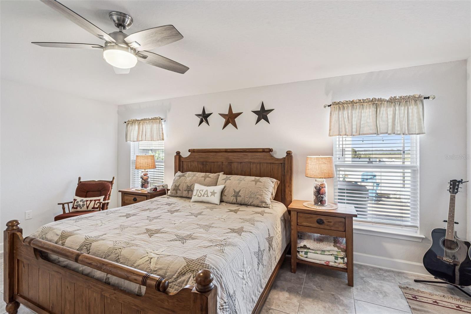 Listing photo id 14 for 4609 Brookshire Place