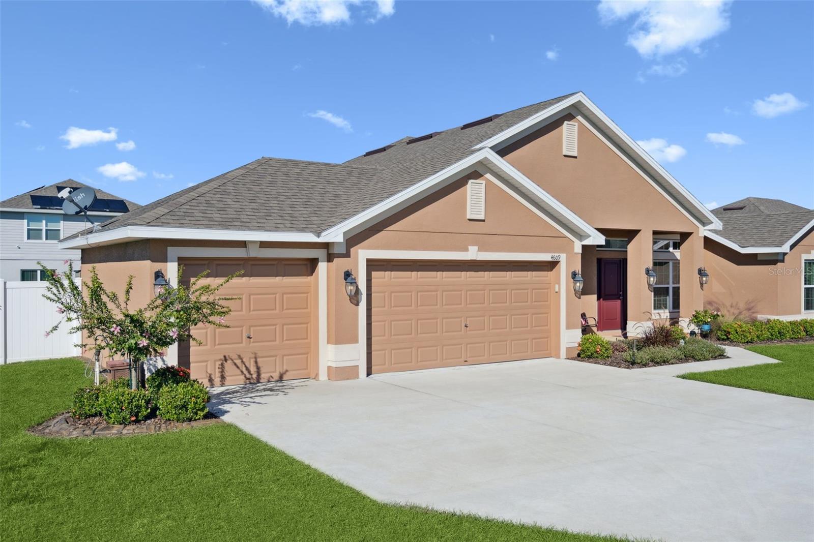 Listing photo id 28 for 4609 Brookshire Place