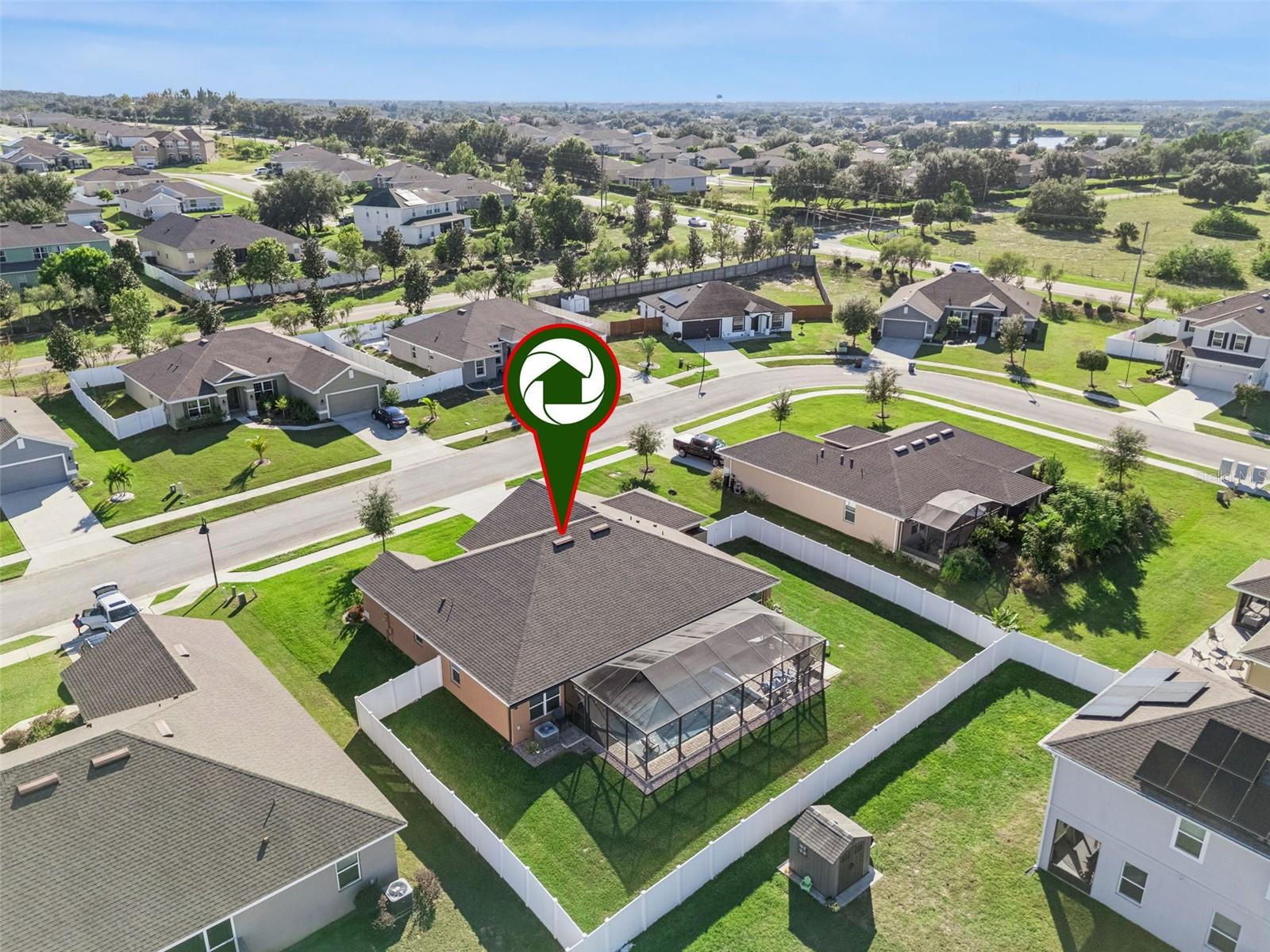 Listing photo id 33 for 4609 Brookshire Place