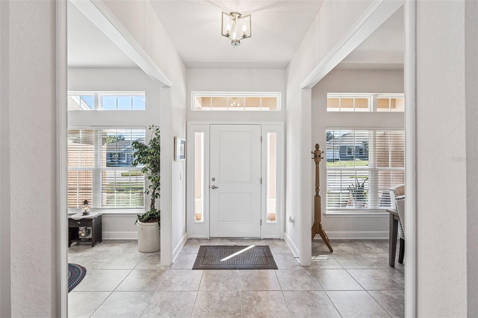 Listing photo id 2 for 4609 Brookshire Place