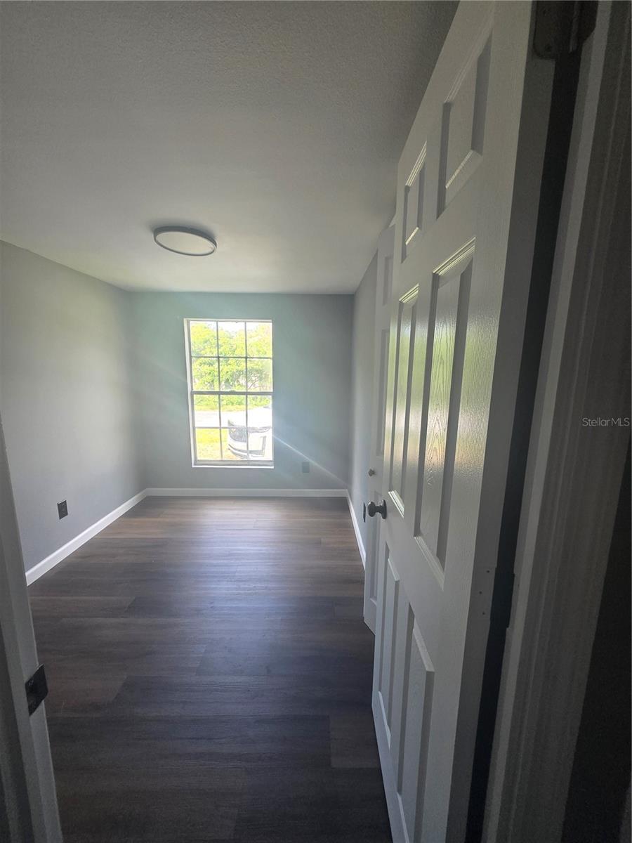 Image 7 of 17 For 2421 Taylor Road S