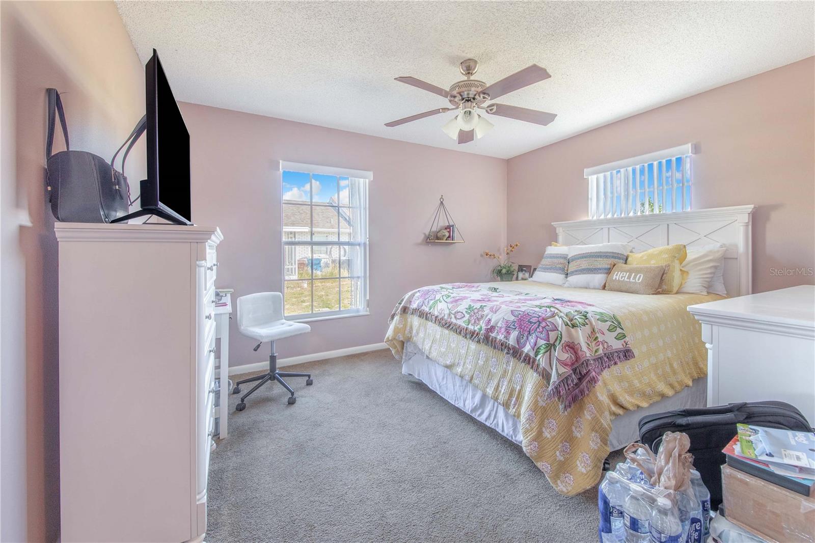 Image 13 of 24 For 1413 Thousand Roses Drive S