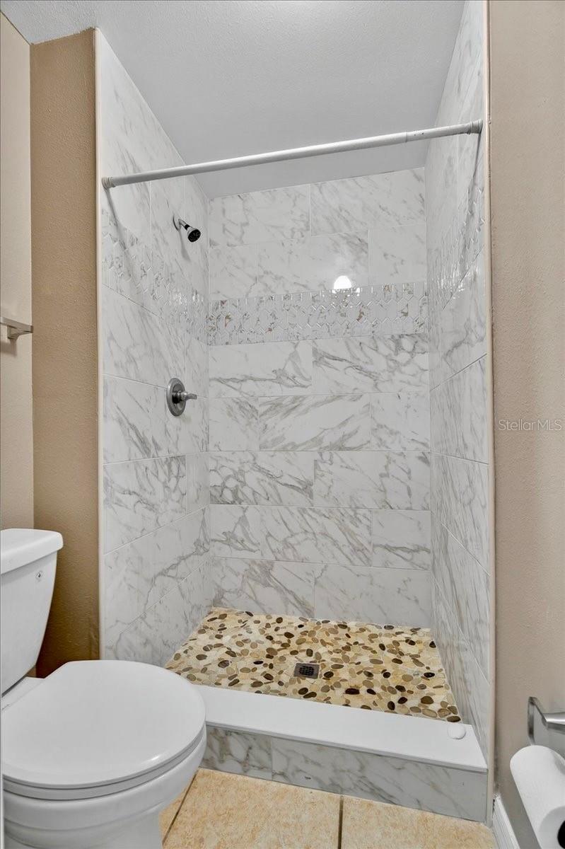 Image 24 of 43 For 3926 Warbler Drive