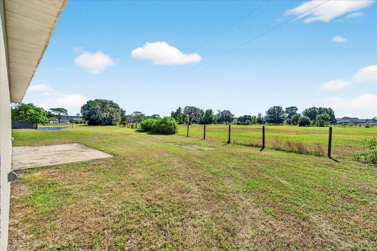 Image 38 of 43 For 3926 Warbler Drive