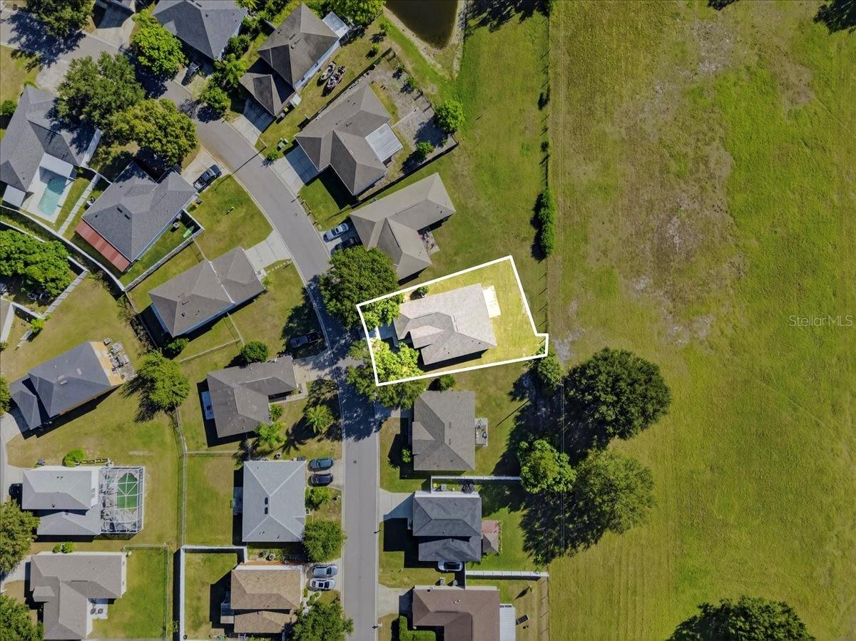 Image 40 of 43 For 3926 Warbler Drive