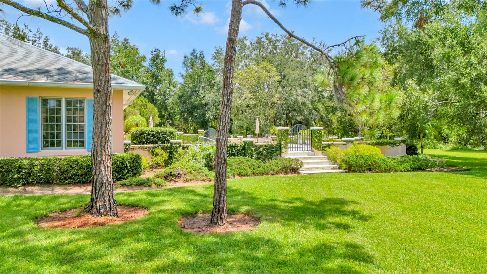 Listing photo id 14 for 116 Mountain Lake