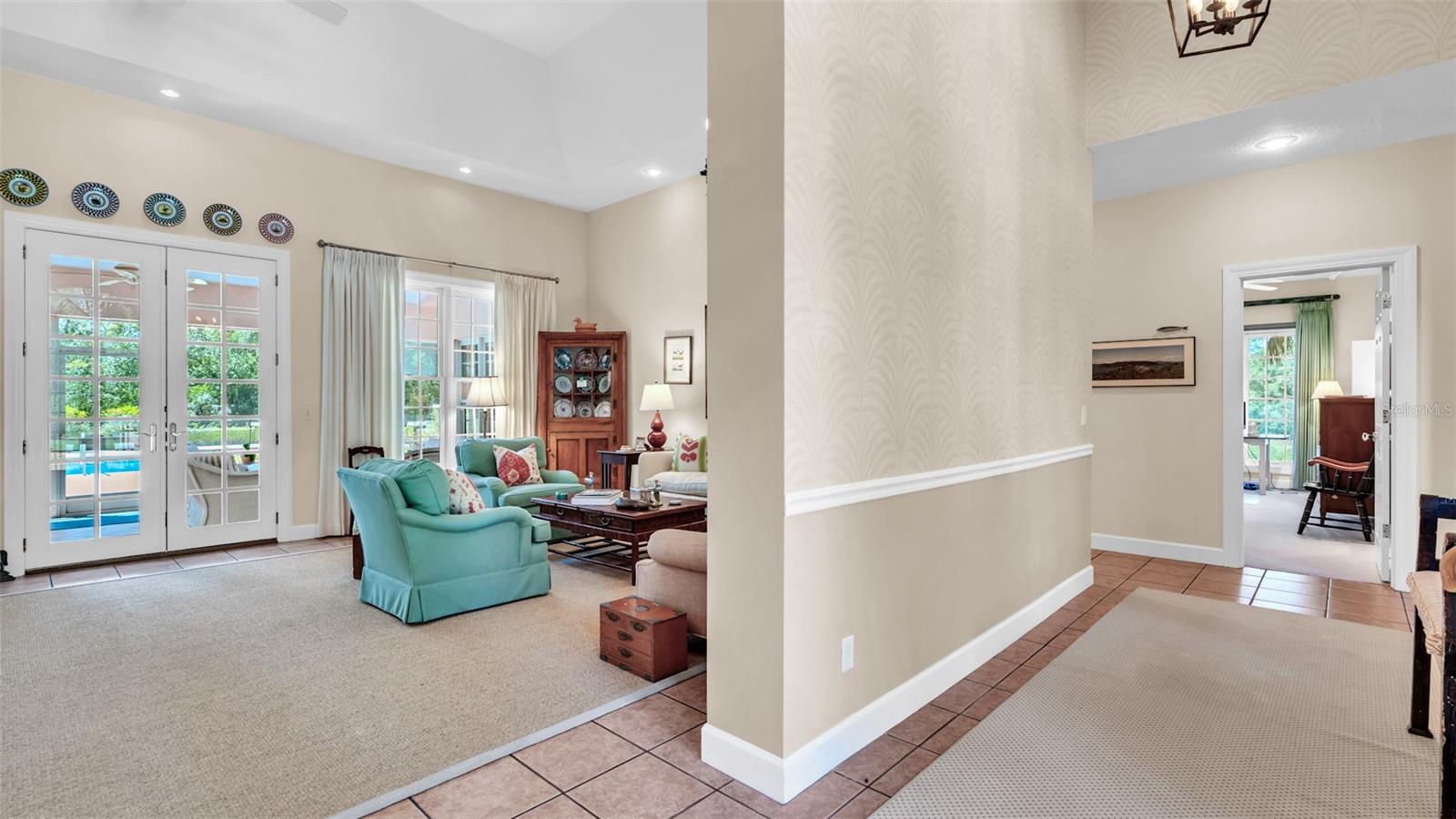 Listing photo id 27 for 116 Mountain Lake