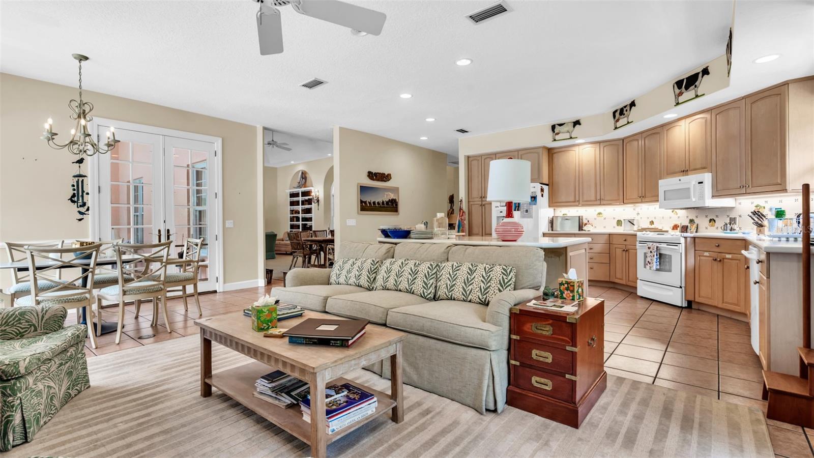 Listing photo id 40 for 116 Mountain Lake