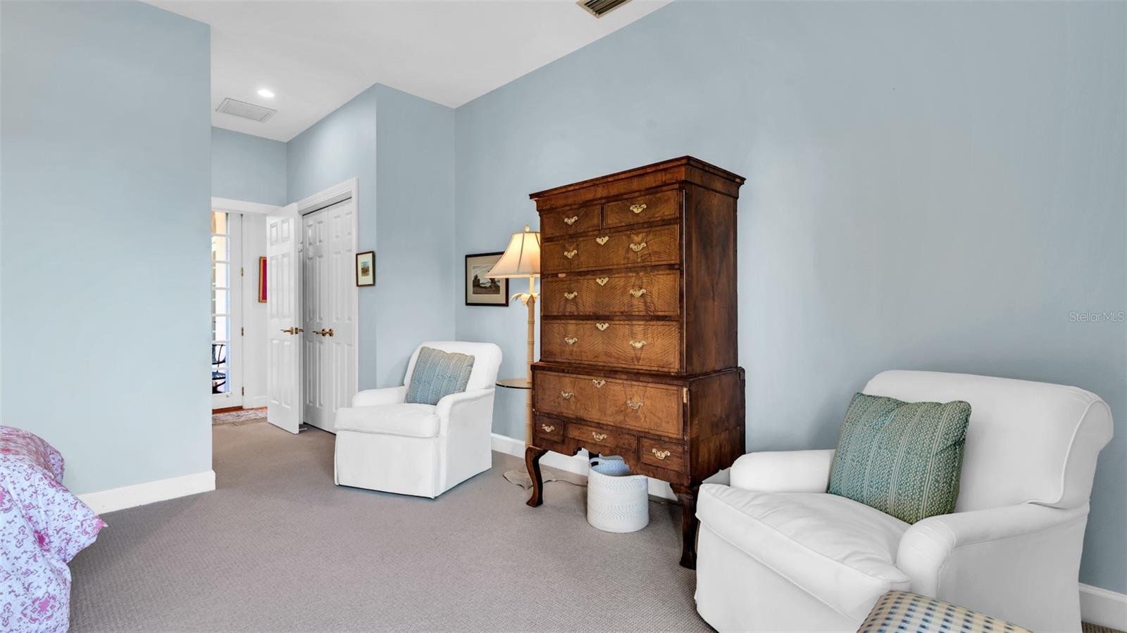 Listing photo id 57 for 116 Mountain Lake