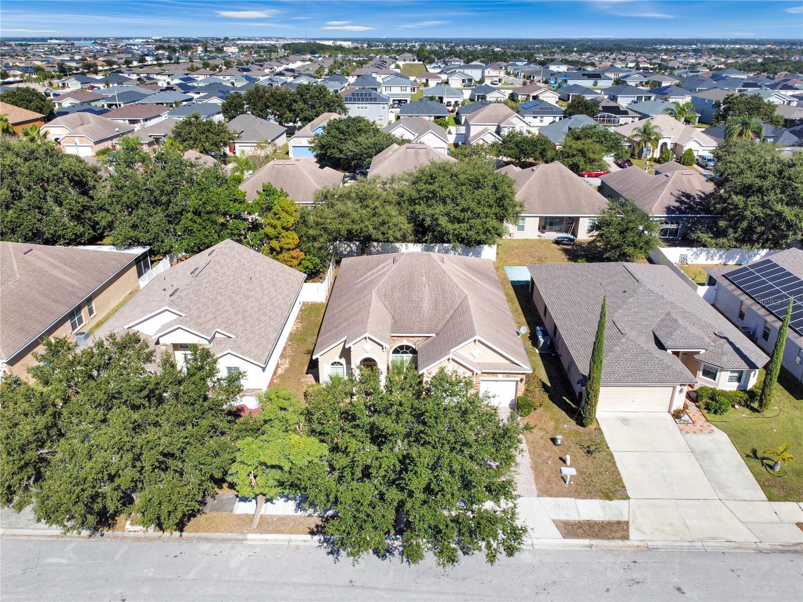 Image 3 of 35 For 290 Towerview Drive W