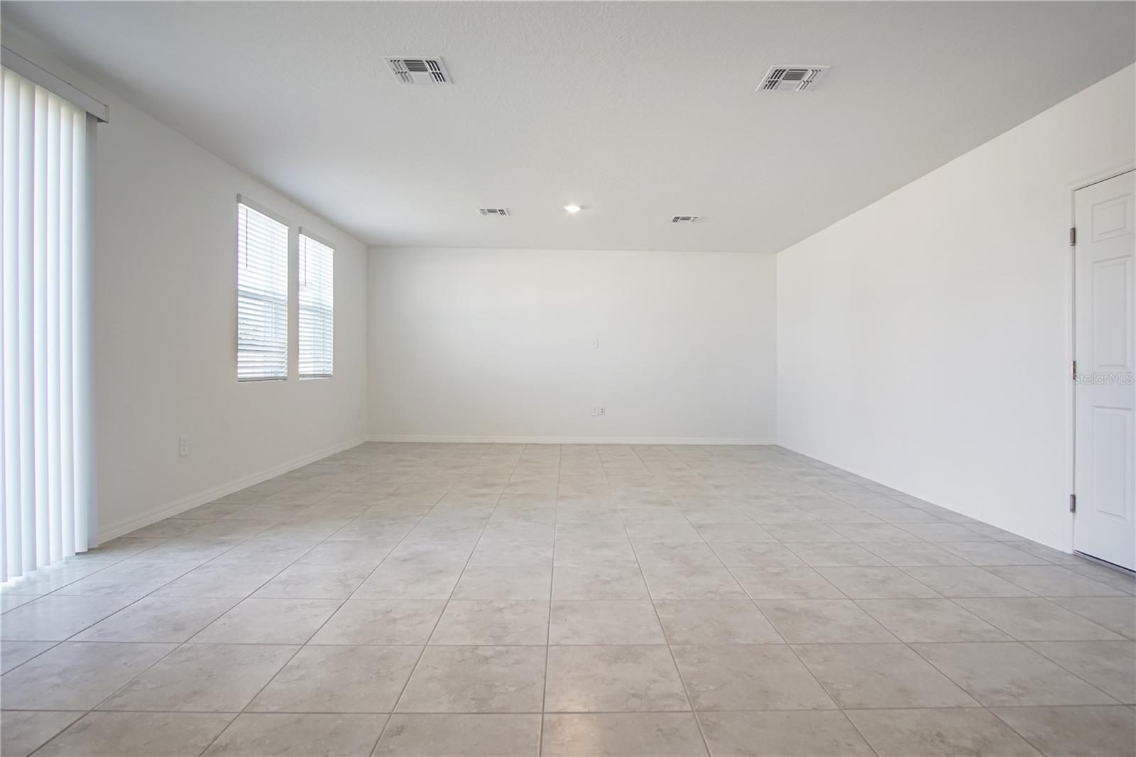 Image 10 of 40 For 879 Sand Sea Place