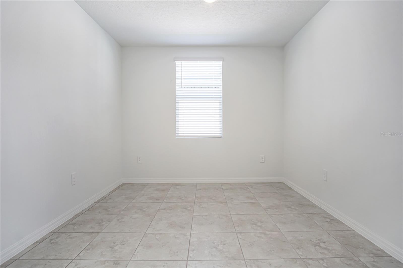 Image 12 of 40 For 879 Sand Sea Place