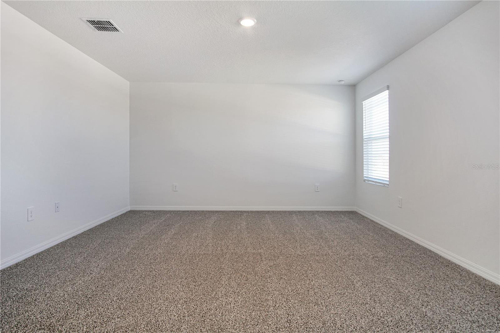 Image 15 of 40 For 879 Sand Sea Place