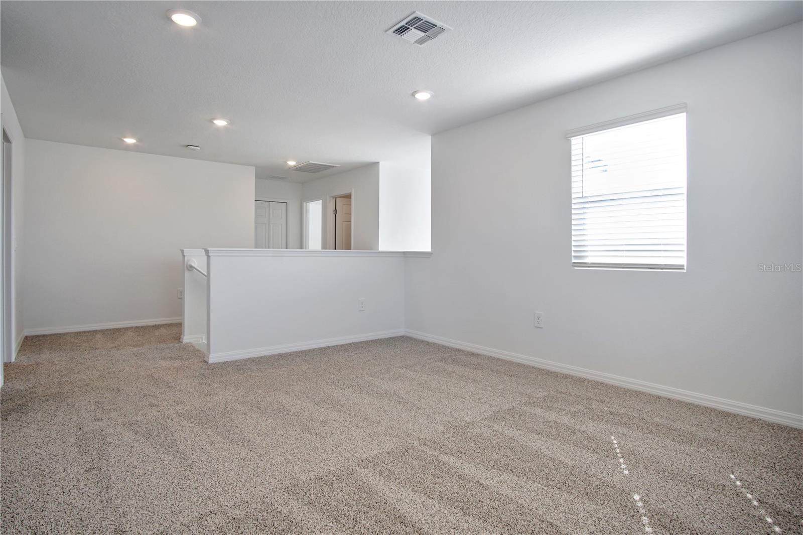 Image 27 of 40 For 879 Sand Sea Place