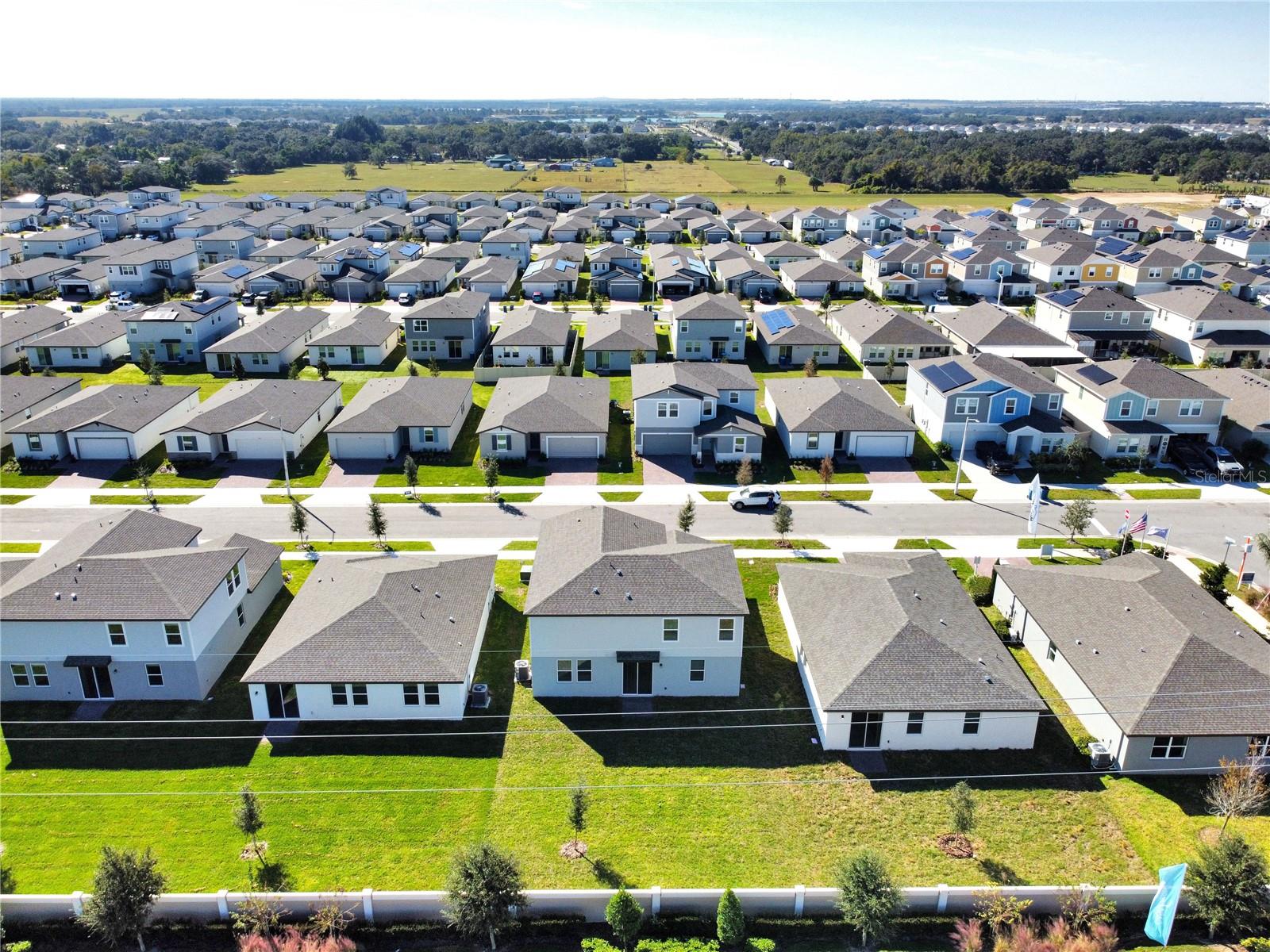 Image 3 of 40 For 879 Sand Sea Place