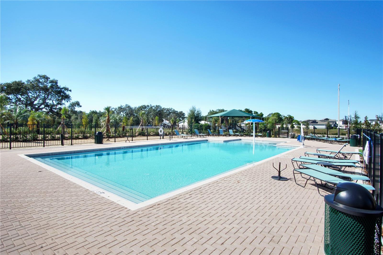 Image 38 of 40 For 879 Sand Sea Place